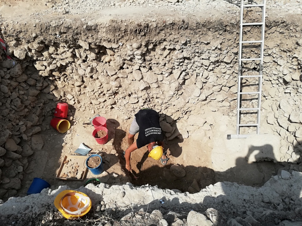 arhaiologikos_horos1.jpg arhaiologikos_horos1.jpg