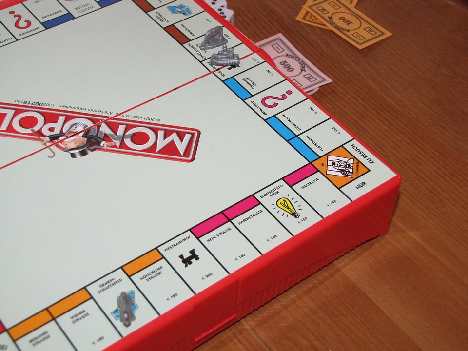 monopoly-1356307_960_720.jpg monopoly-1356307_960_720.jpg