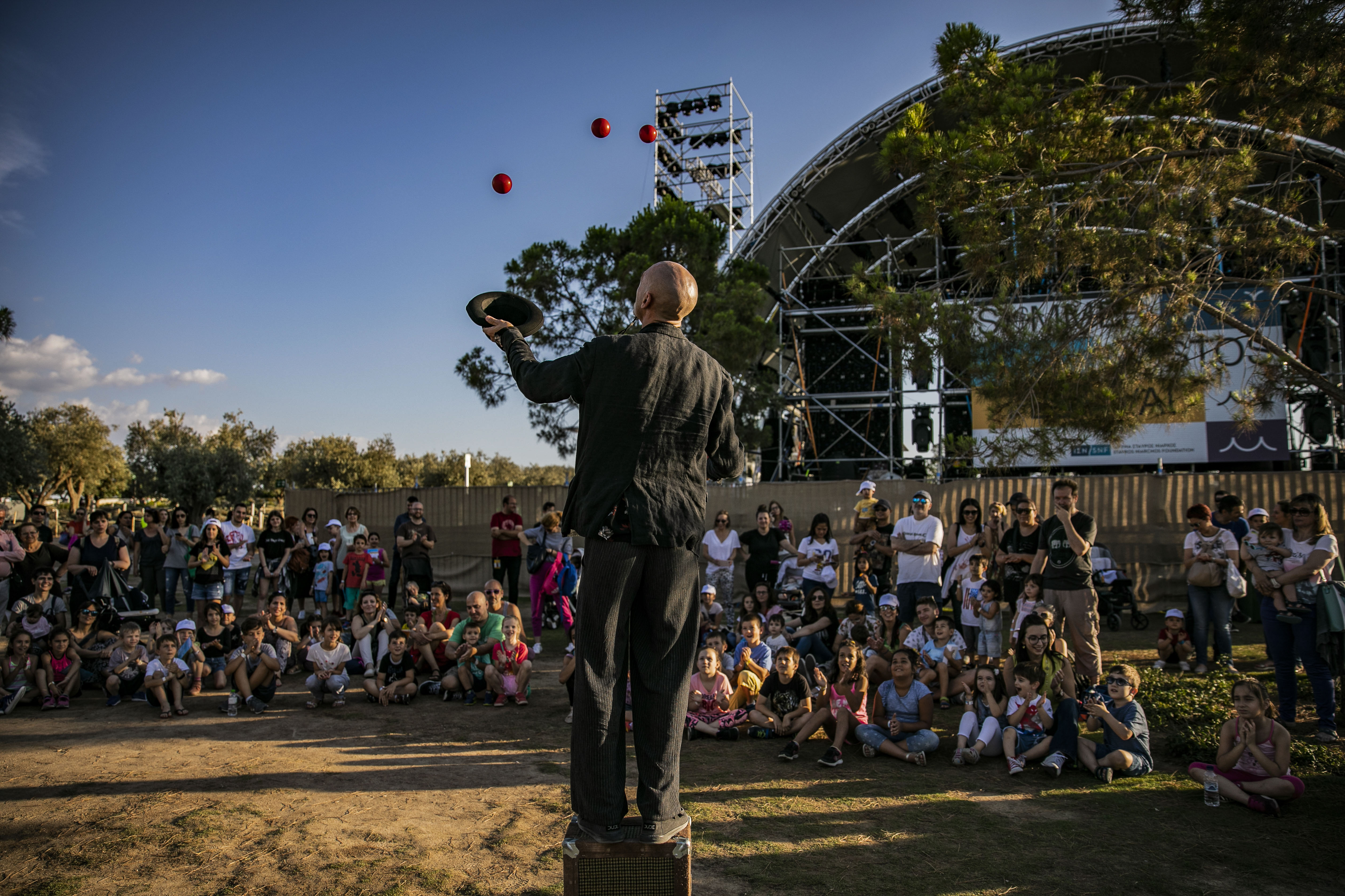 andreas_simopoulos_circus_2.jpg andreas_simopoulos_circus_2.jpg