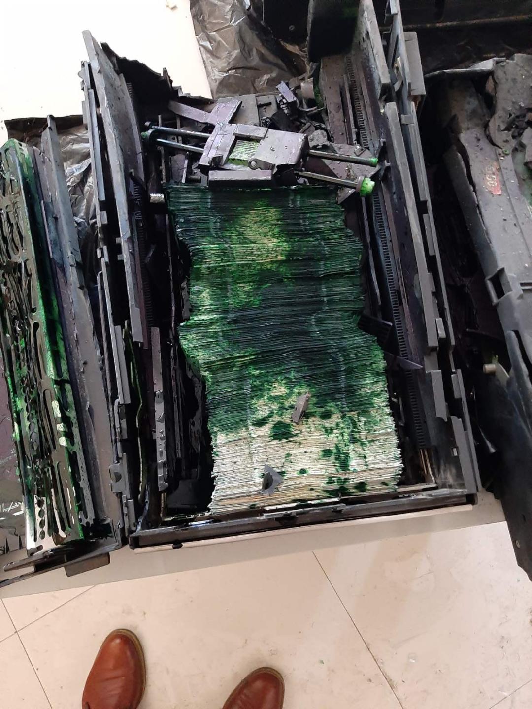 atm.jpg atm.jpg