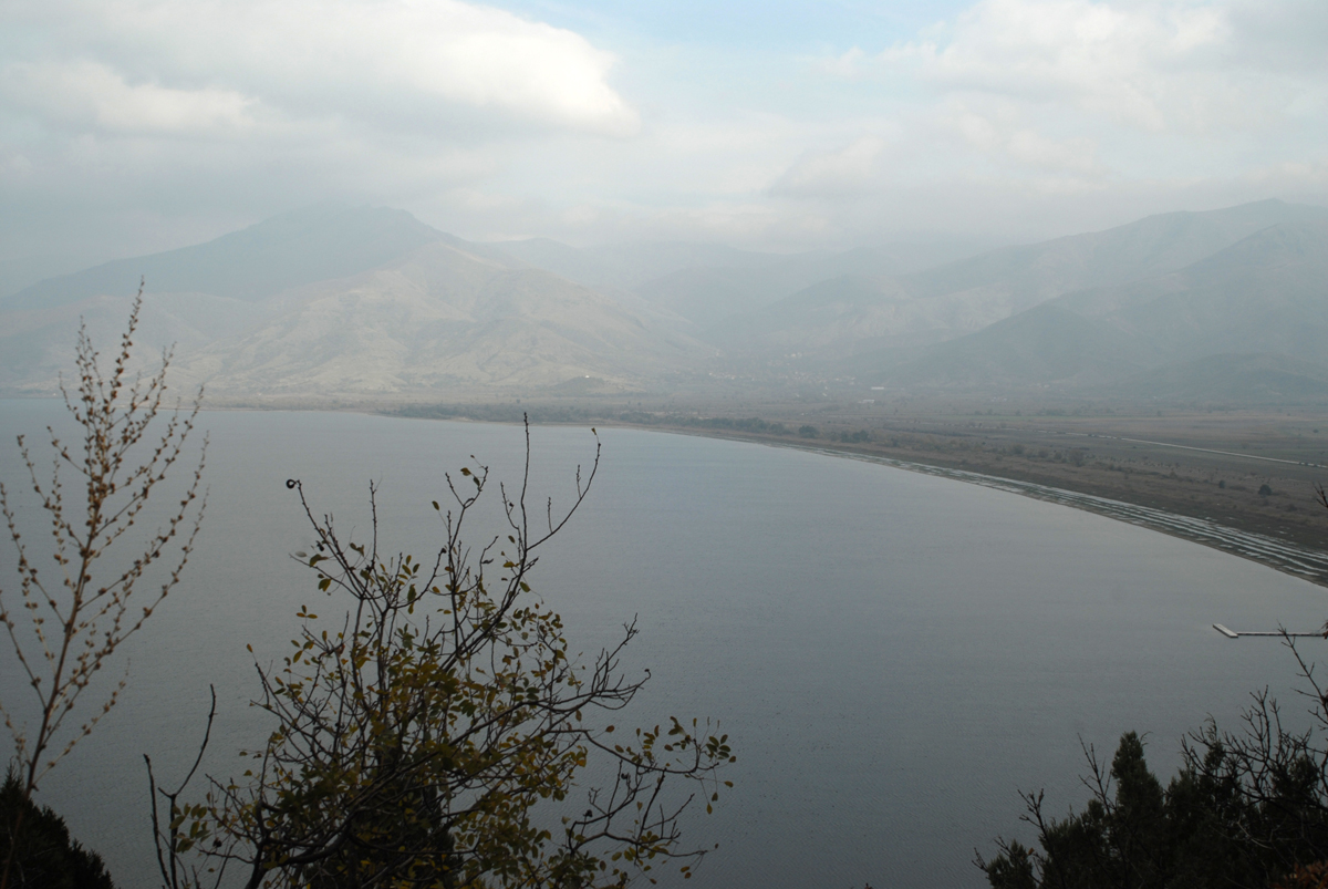 dsc_0223_panoramiki_apopsi_tis_megalis_prespas.jpg dsc_0223_panoramiki_apopsi_tis_megalis_prespas.jpg