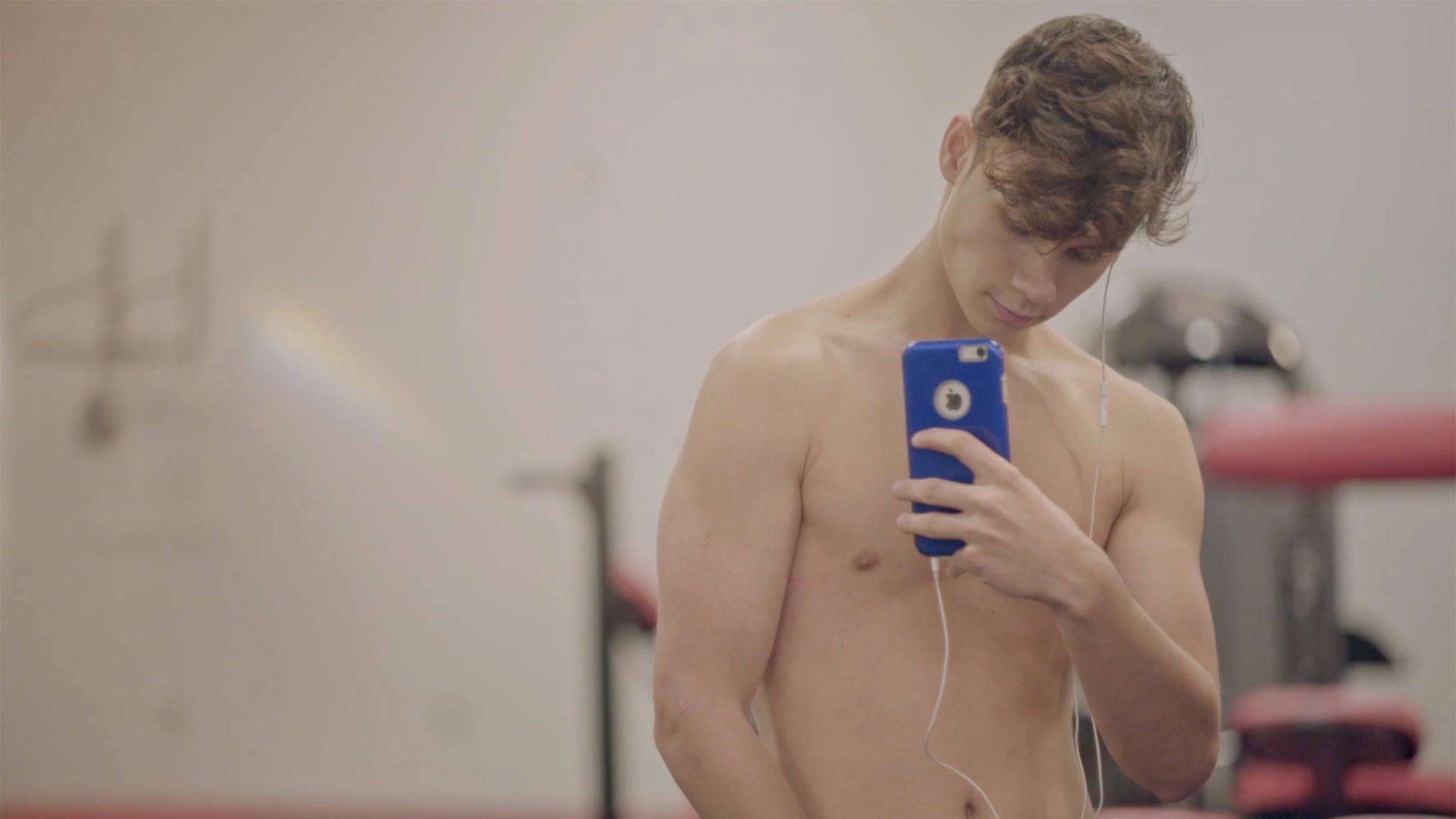 jawline.jpg jawline.jpg