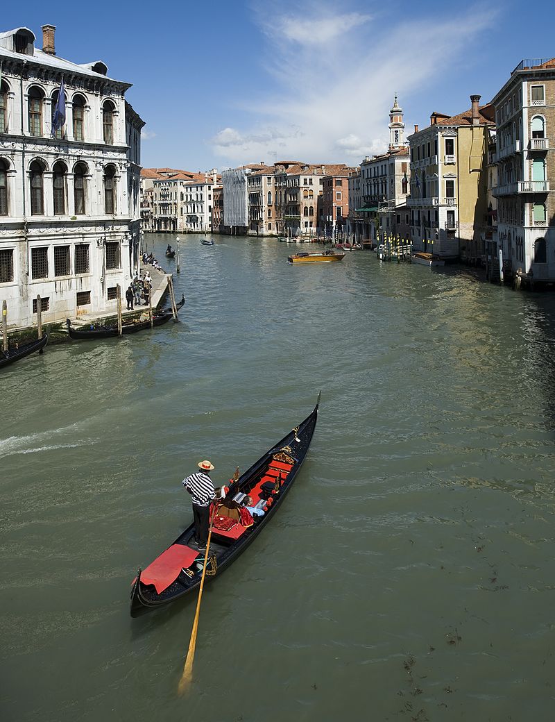 venice_gondola_grand_canal.jpg venice_gondola_grand_canal.jpg