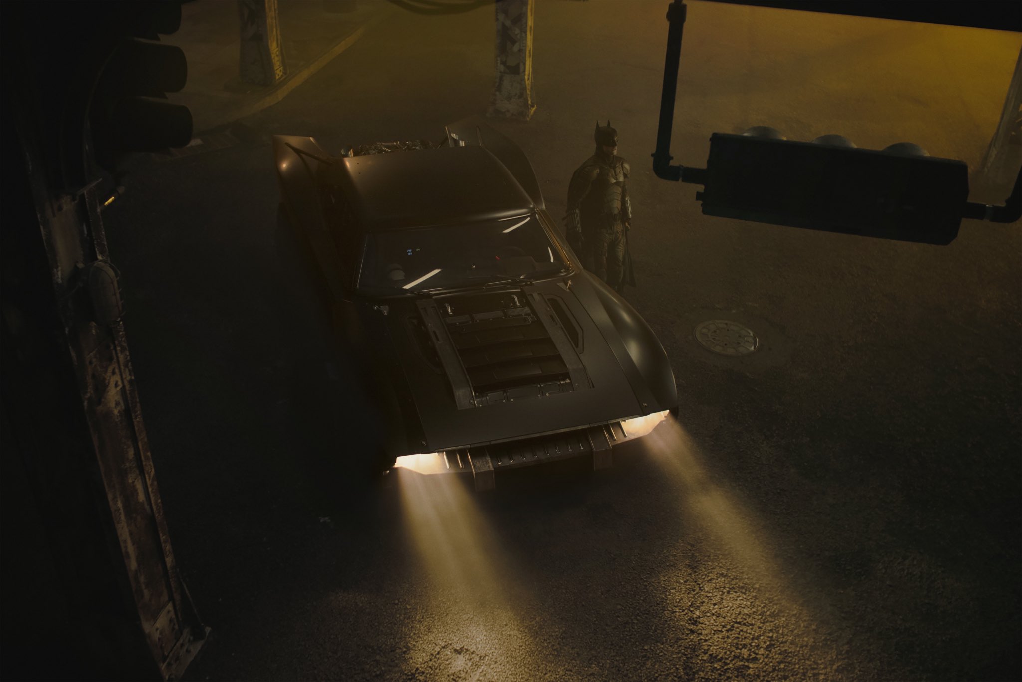 batmobile.jpg batmobile.jpg