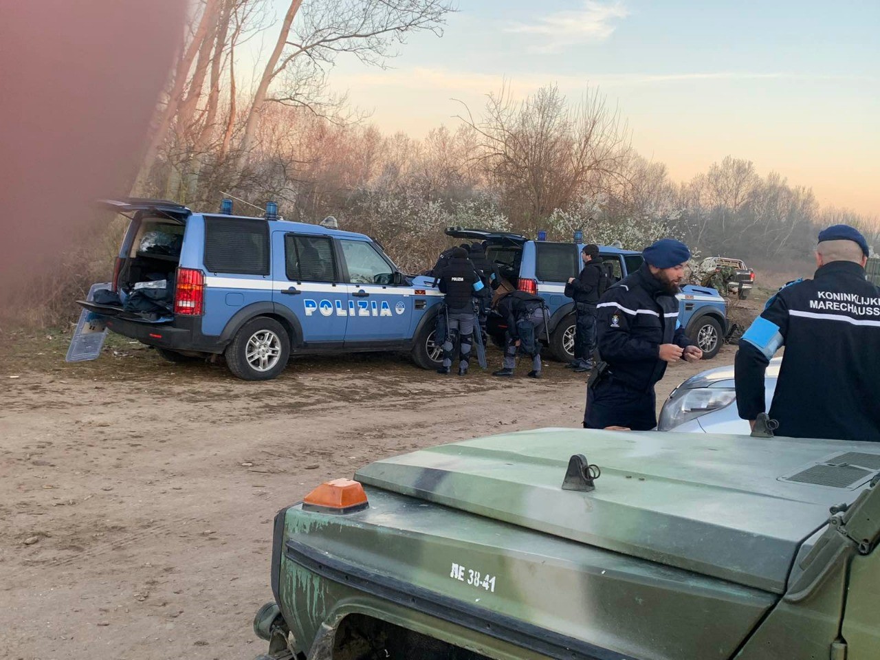 frontex-evros.jpg frontex-evros.jpg