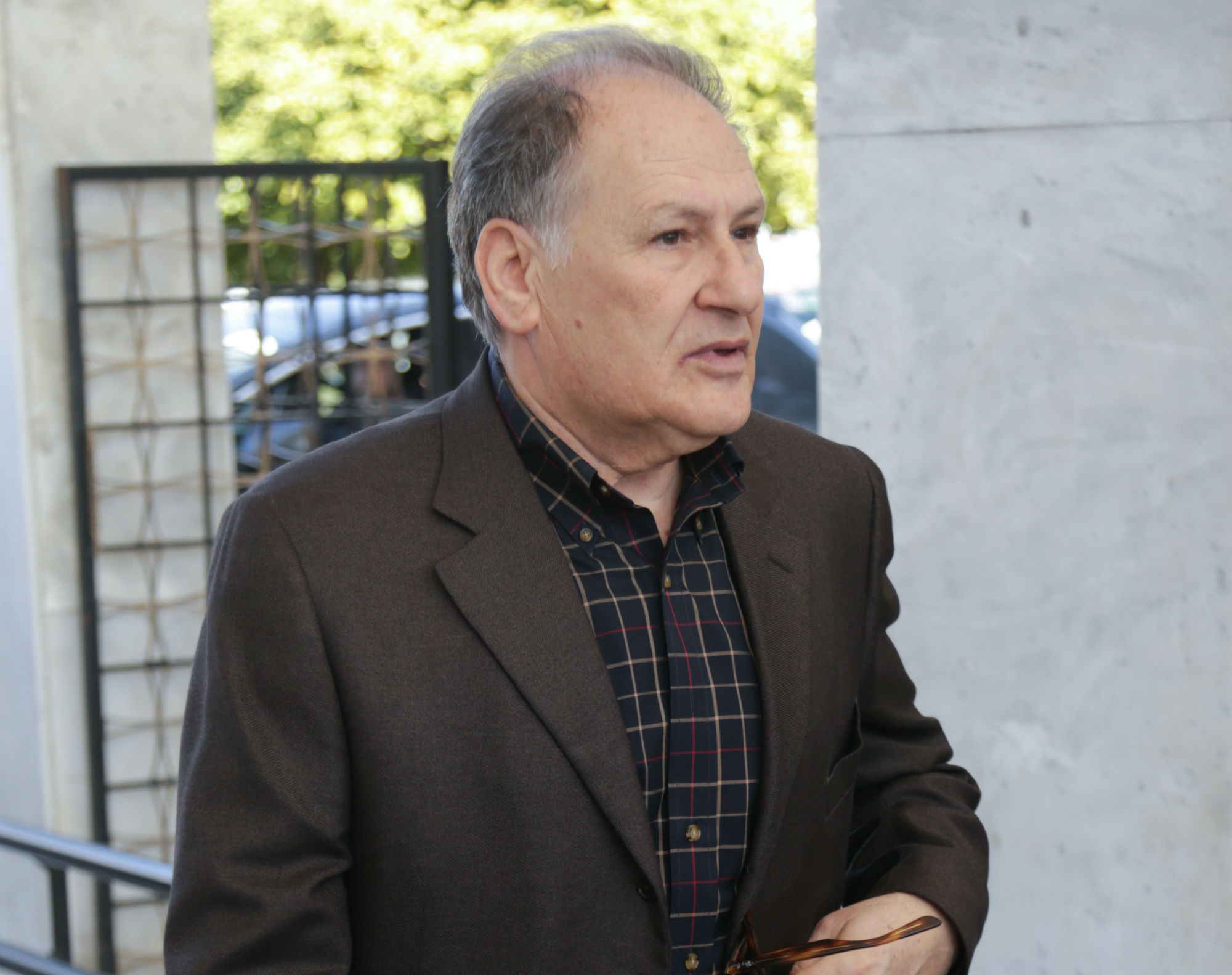 Κηδεία Αλκη Ζέη kideia_alki_zei_03.jpg