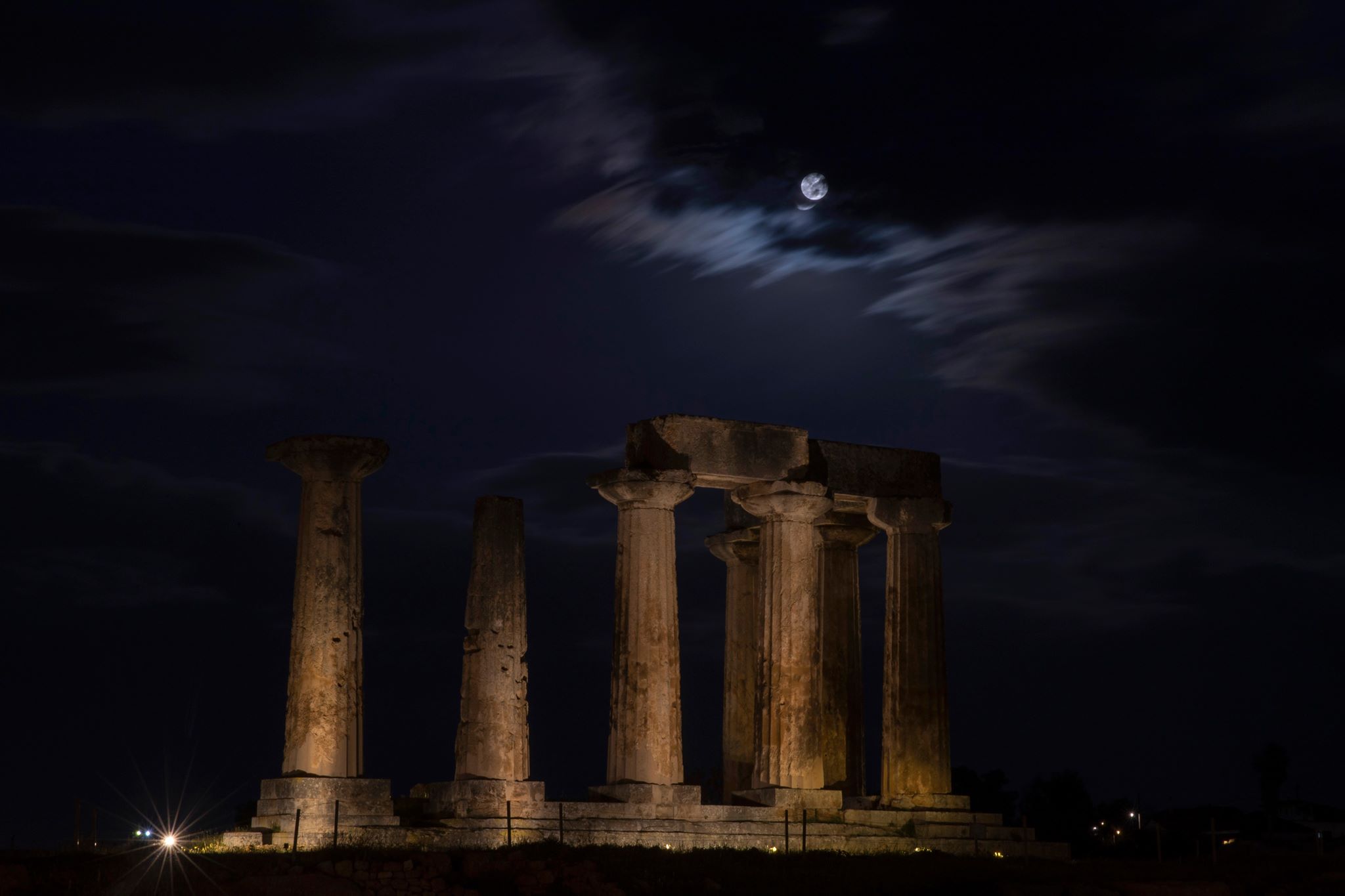 ellada.jpg Υπερπανσέληνος στην Αθήνα