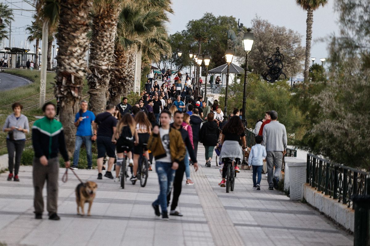 floisvos-paralia.jpg Φλοίσβος, παραλία