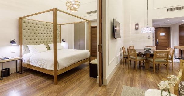 hotel.jpg hotel.jpg