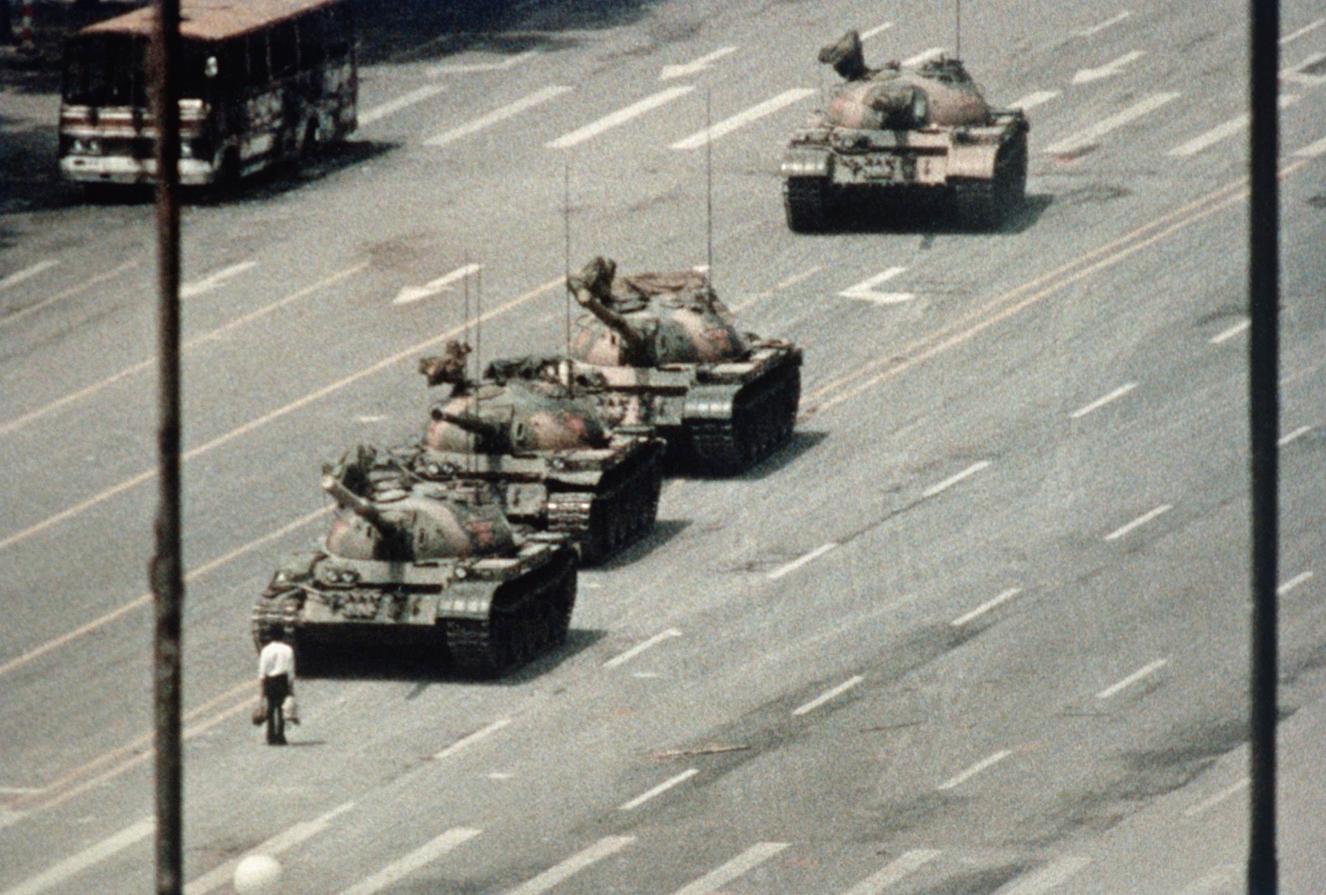 tiananmen.jpg tiananmen.jpg