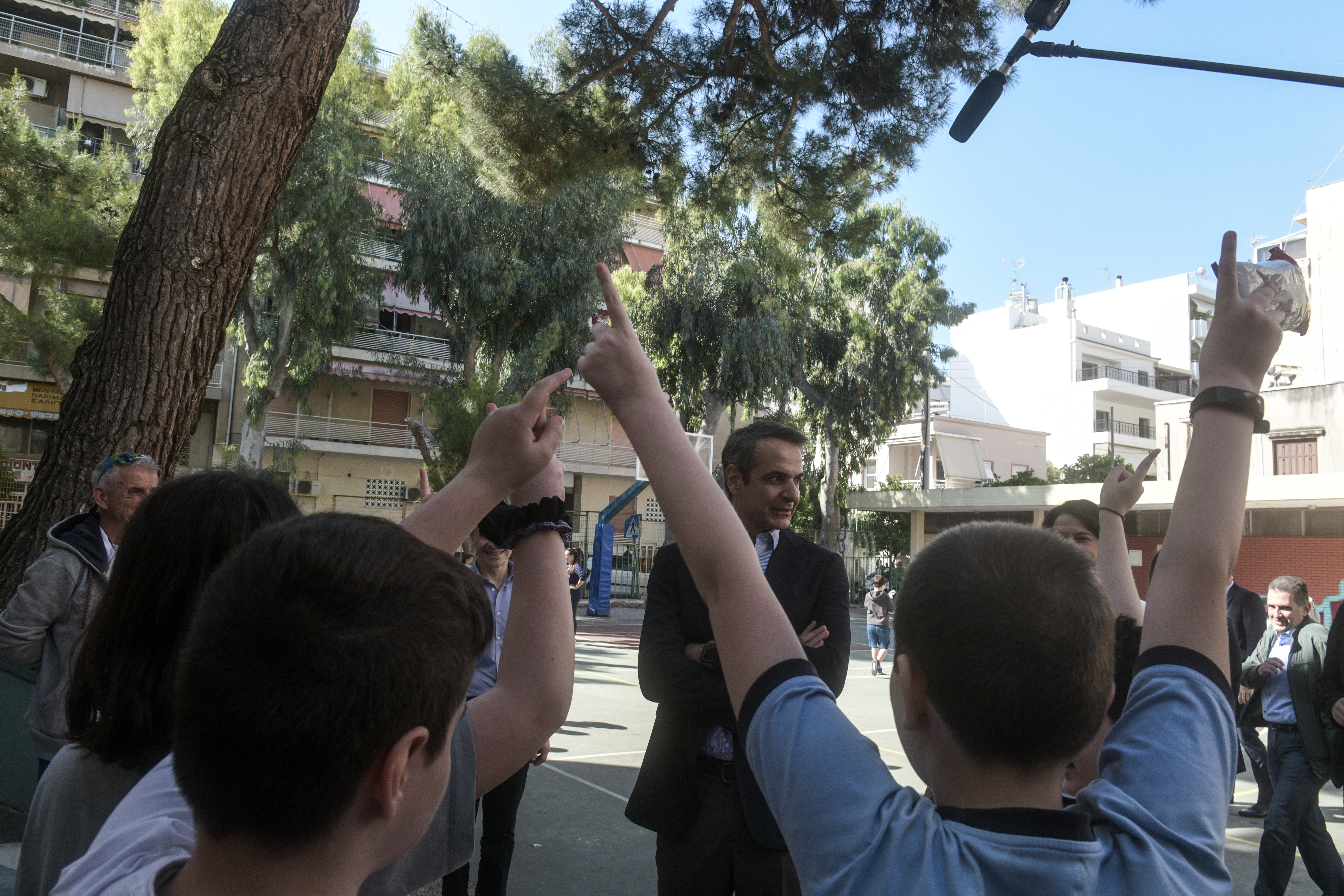 5085774.jpg Επίσκεψη Μητσοτάκη σε δημοτικό σχολείο