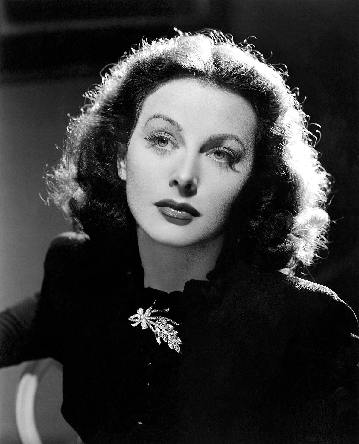 hedy_lamarr_in_the_heavenly_body_1944.jpg hedy_lamarr_in_the_heavenly_body_1944.jpg