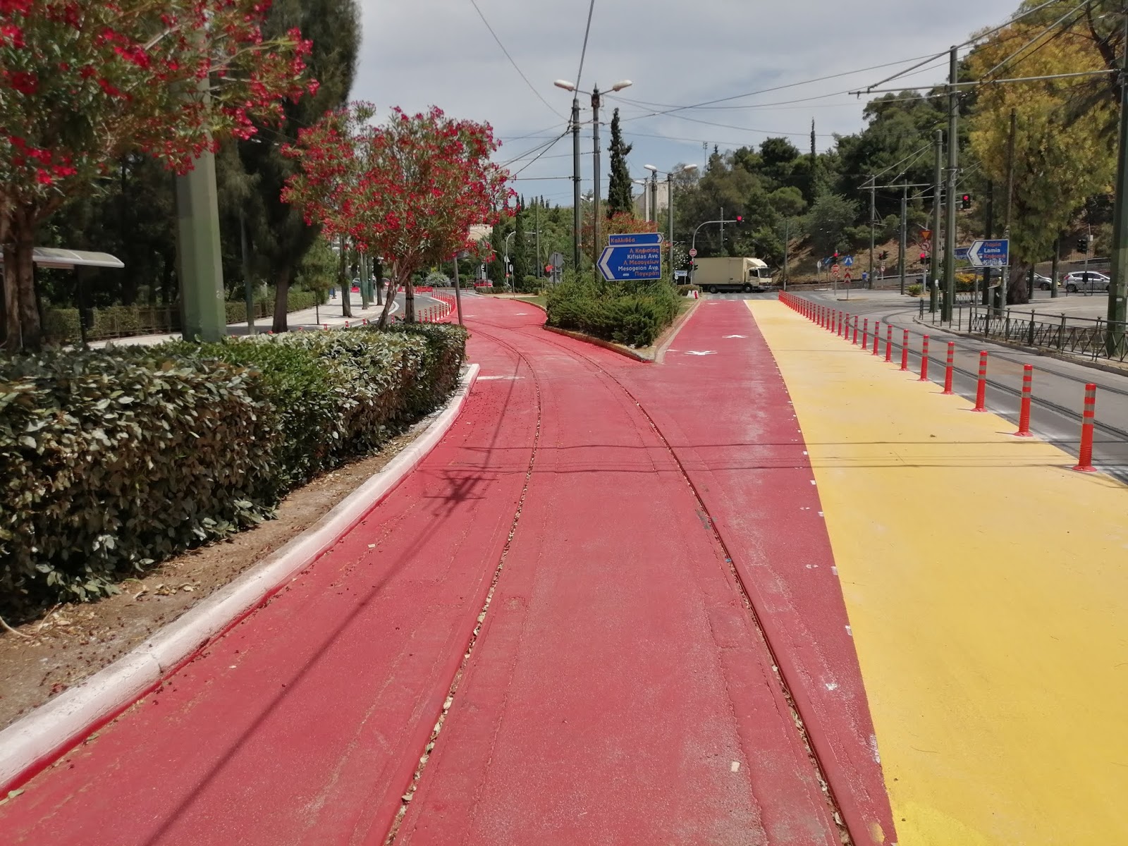 pezodromos_olgas_grammes_tram.jpg pezodromos_olgas_grammes_tram.jpg