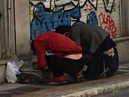 toxikomaneis2.jpg toxikomaneis2.jpg