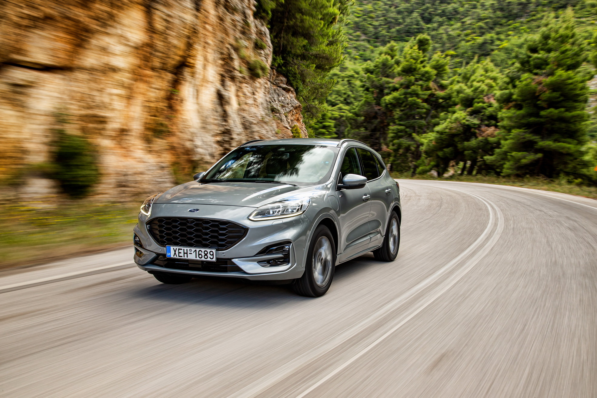ford_kuga02.jpg