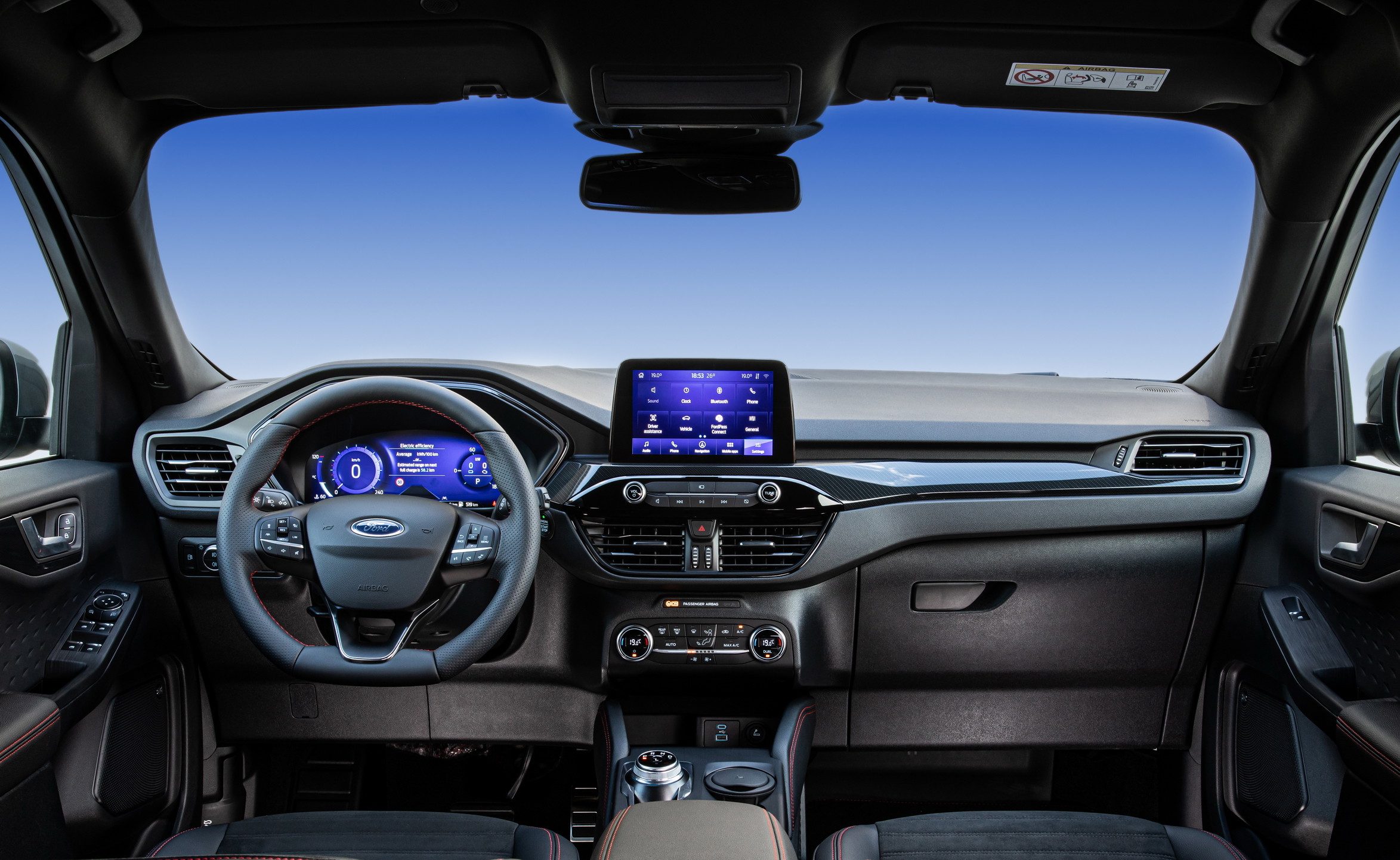 ford_kuga04.jpg ford_kuga04.jpg