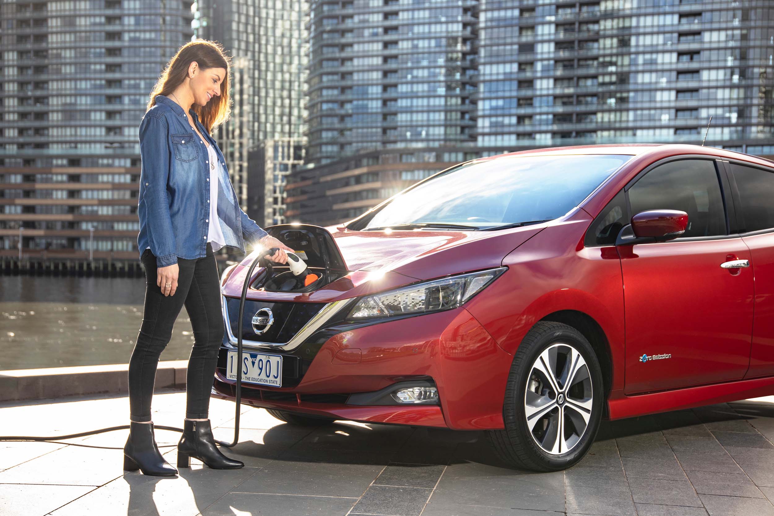 new_nissan_leaf_27.jpg new_nissan_leaf_27.jpg
