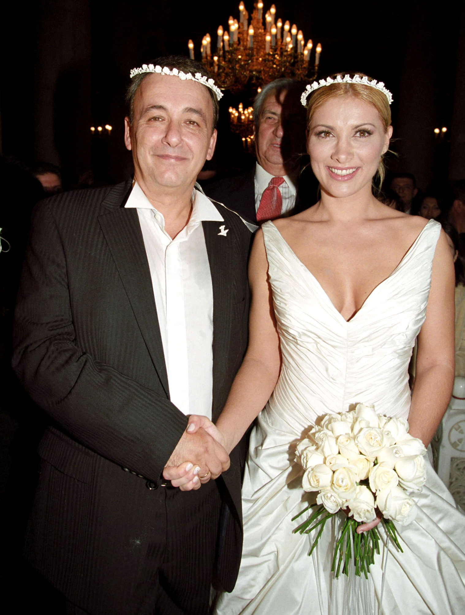 0001_gamos_mikroytsikos_roympesi_16012005_1.jpg 0001_gamos_mikroytsikos_roympesi_16012005_1.jpg