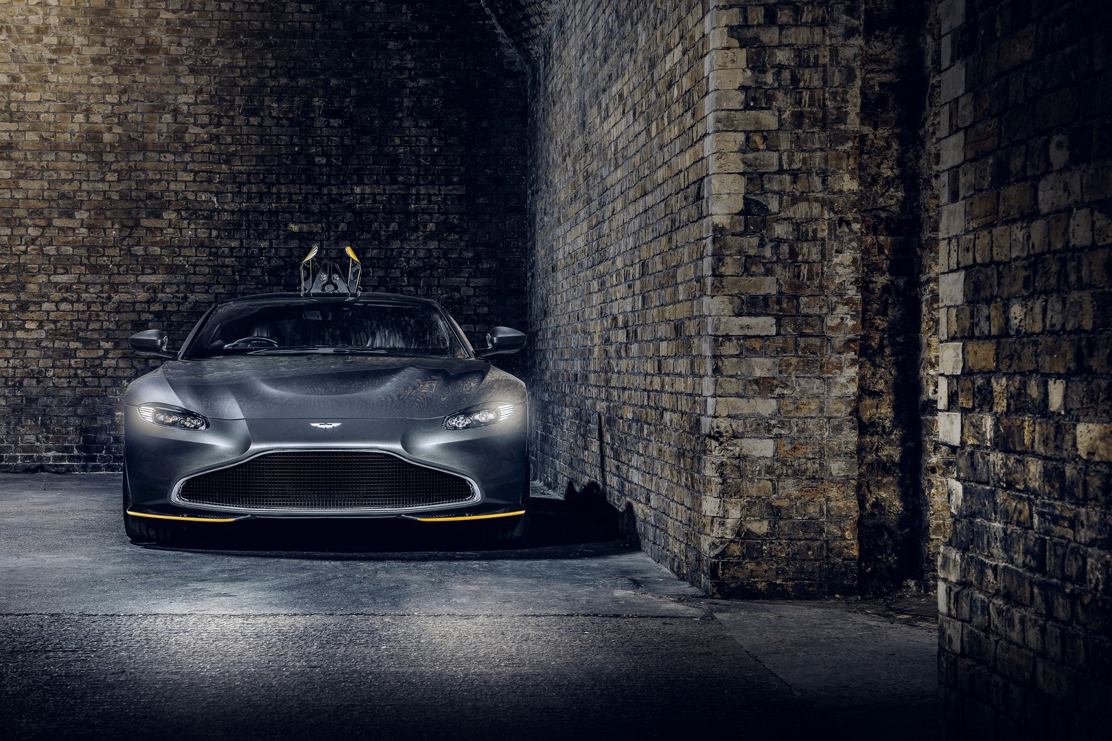 astonmartinvantage007edition_04.jpg astonmartinvantage007edition_04.jpg