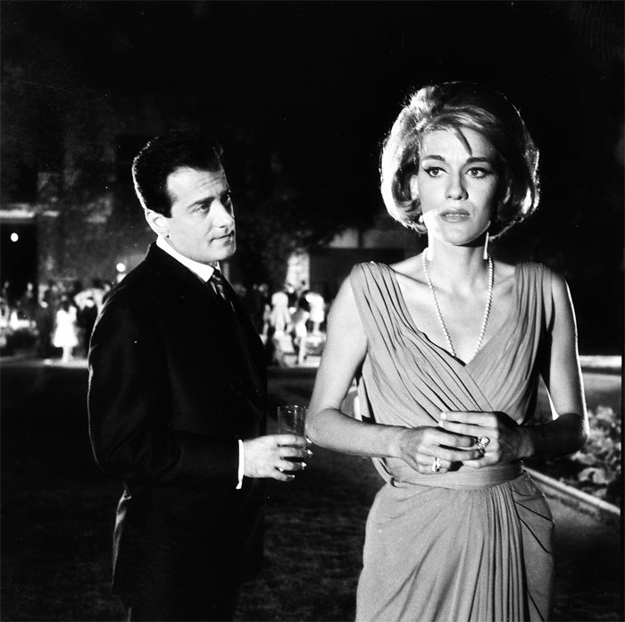 Μαίρη Χρονοπούλου (finosfilm.com) Μαίρη Χρονοπούλου