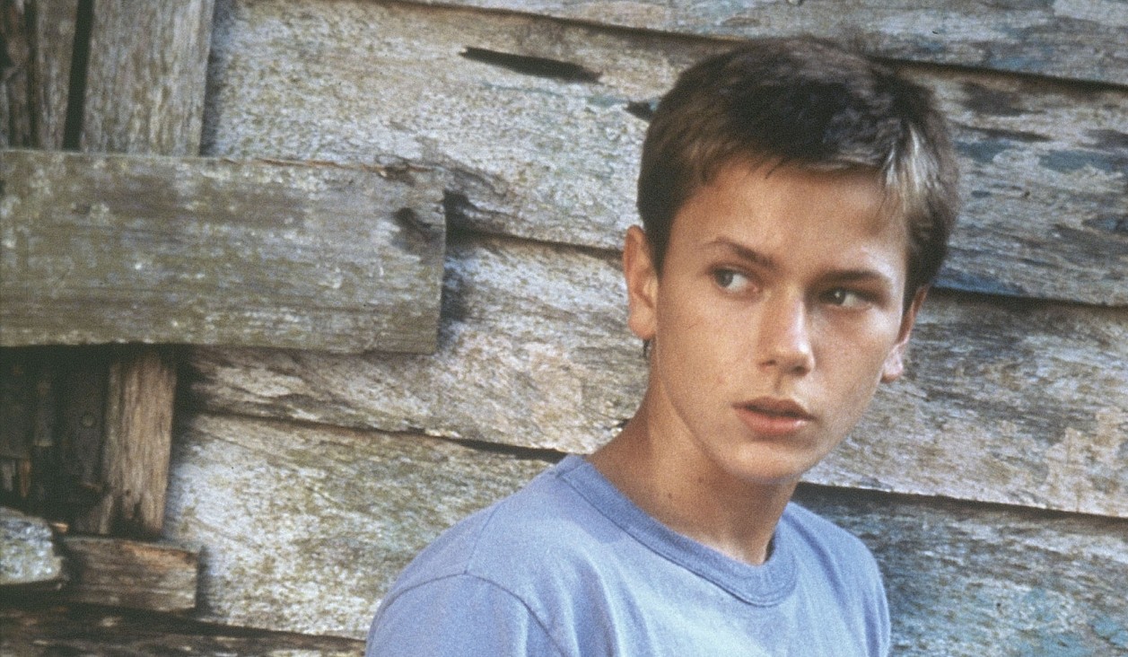 river_phoenix_.jpg river_phoenix_.jpg