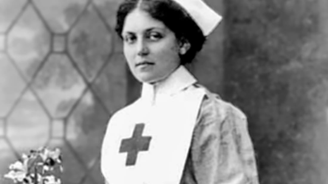 violet_jessop_titanic.jpg violet_jessop_titanic.jpg