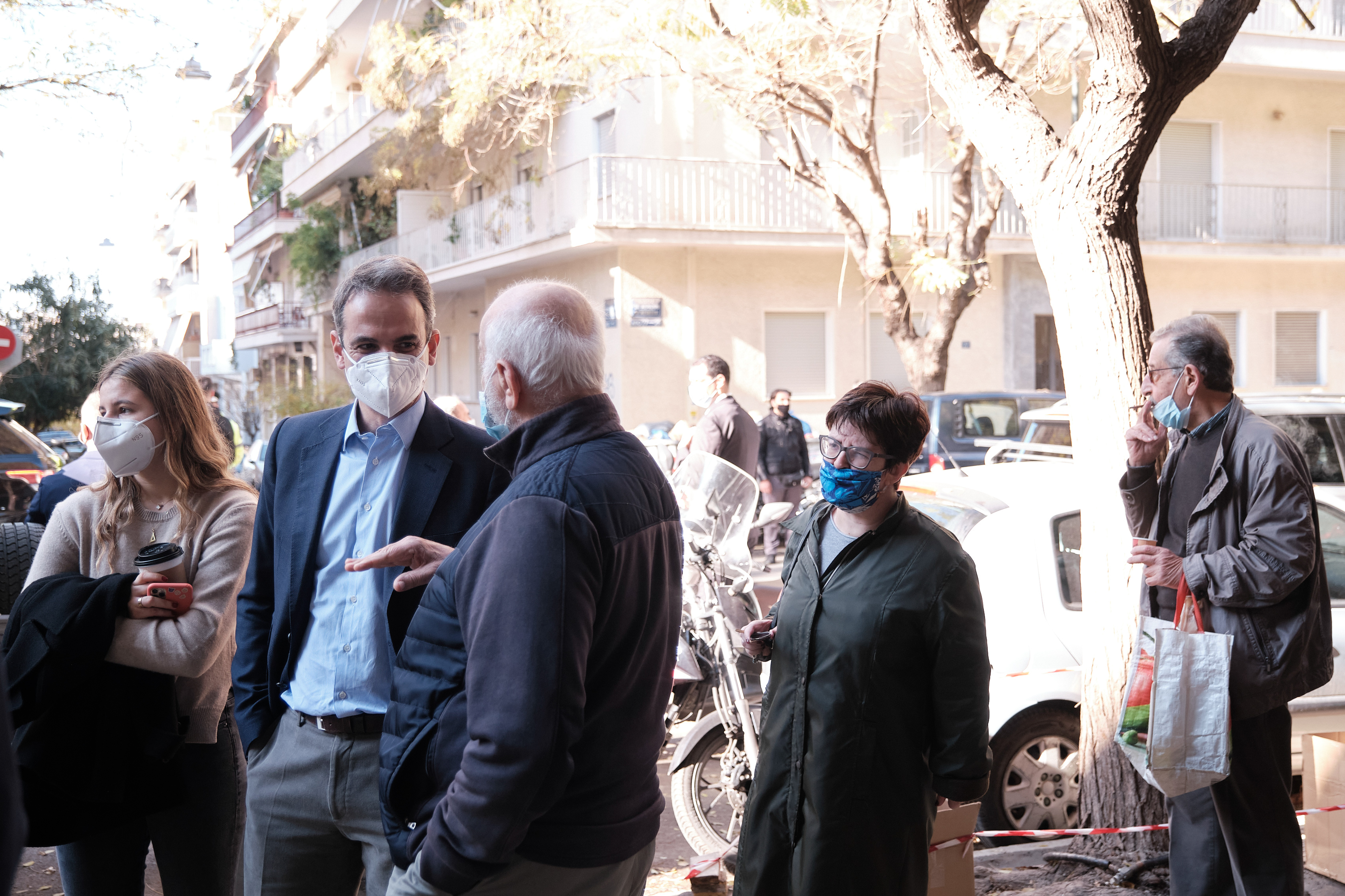 kyriakos-mitsotakis-kori-dafni-2.jpg Κυριάκος Μητσοτάκης, βιβλιοπωλείο