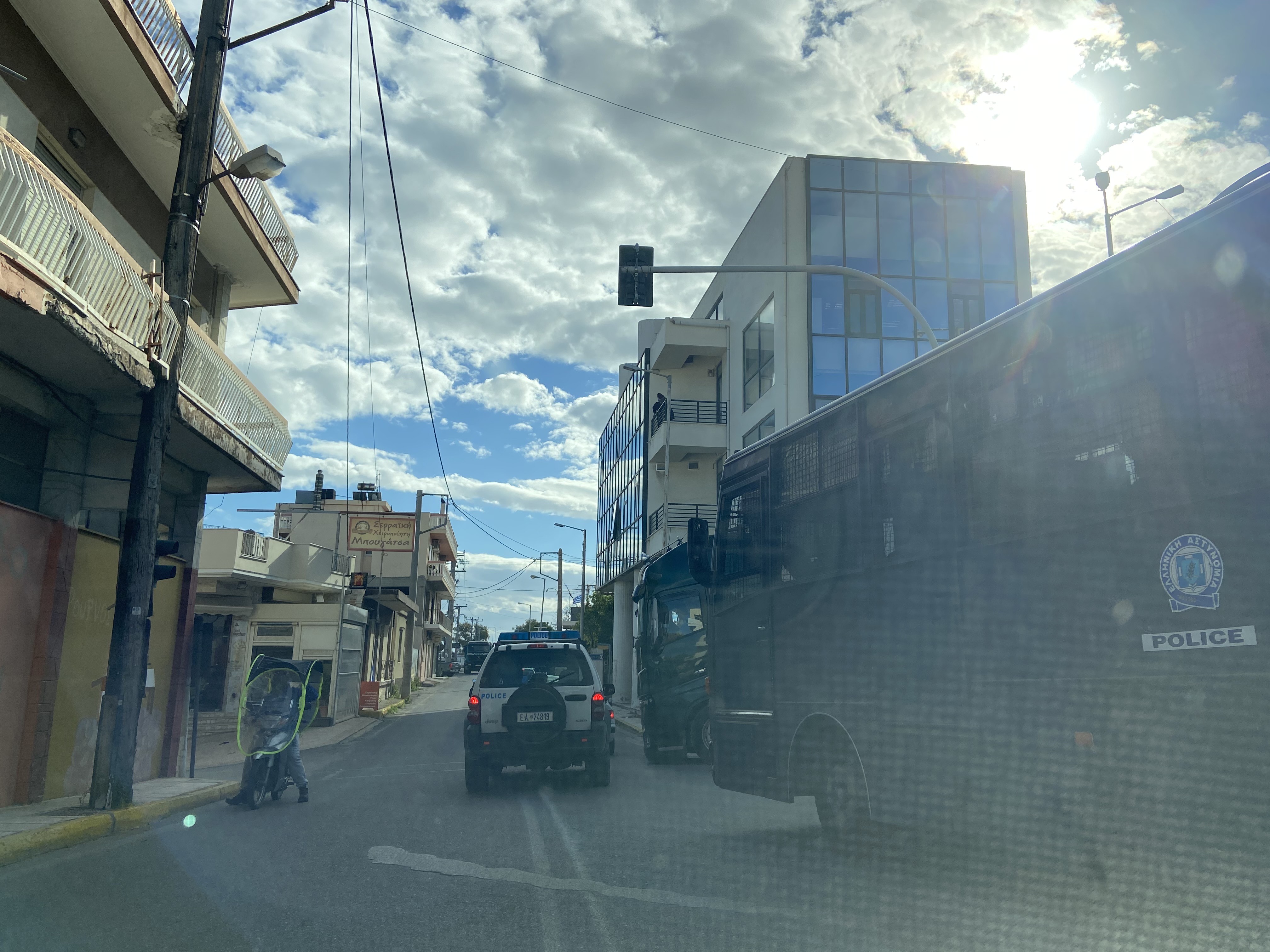 Αστυνομική επιχείρηση στα Μέγαρα