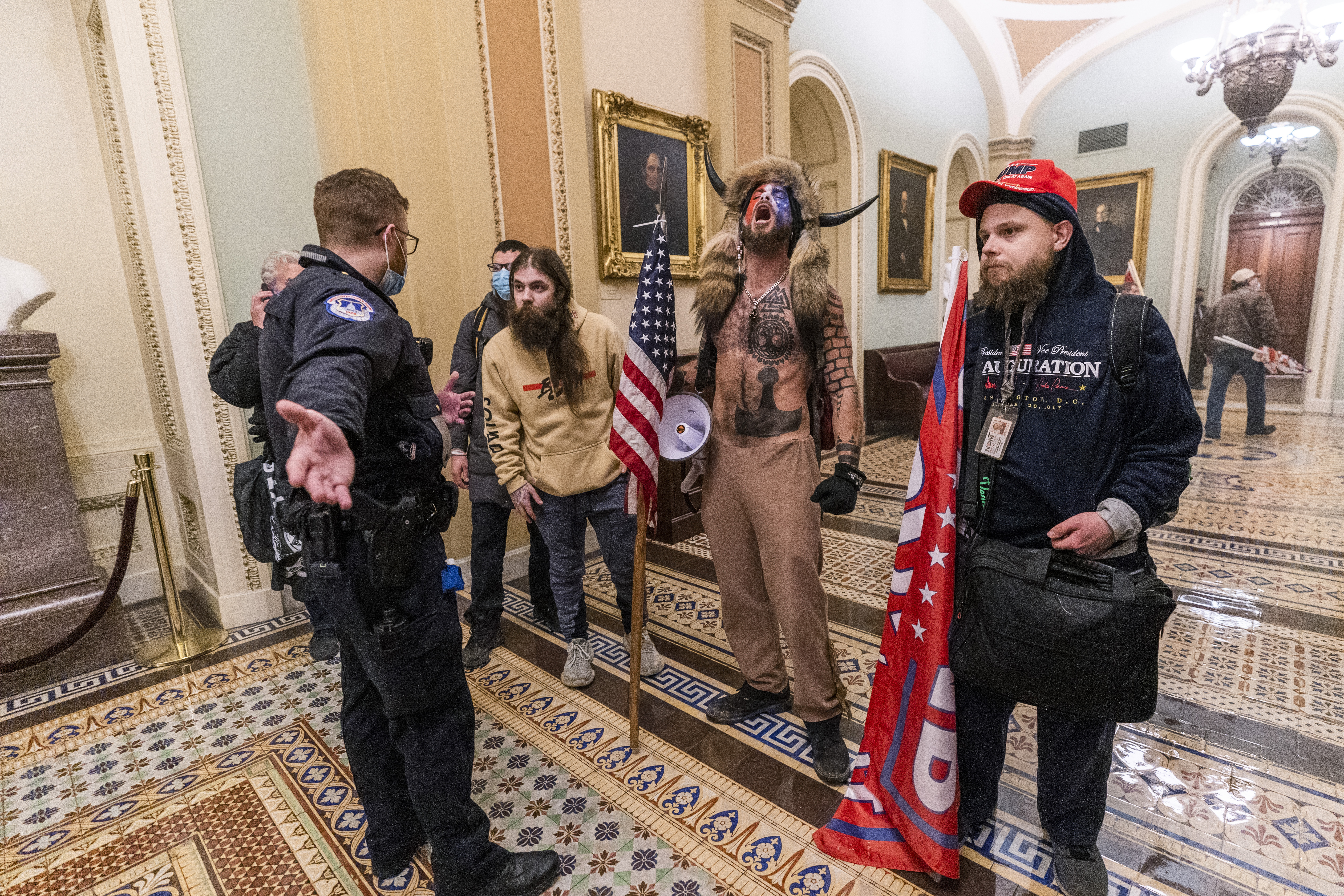 capitol.jpg capitol.jpg