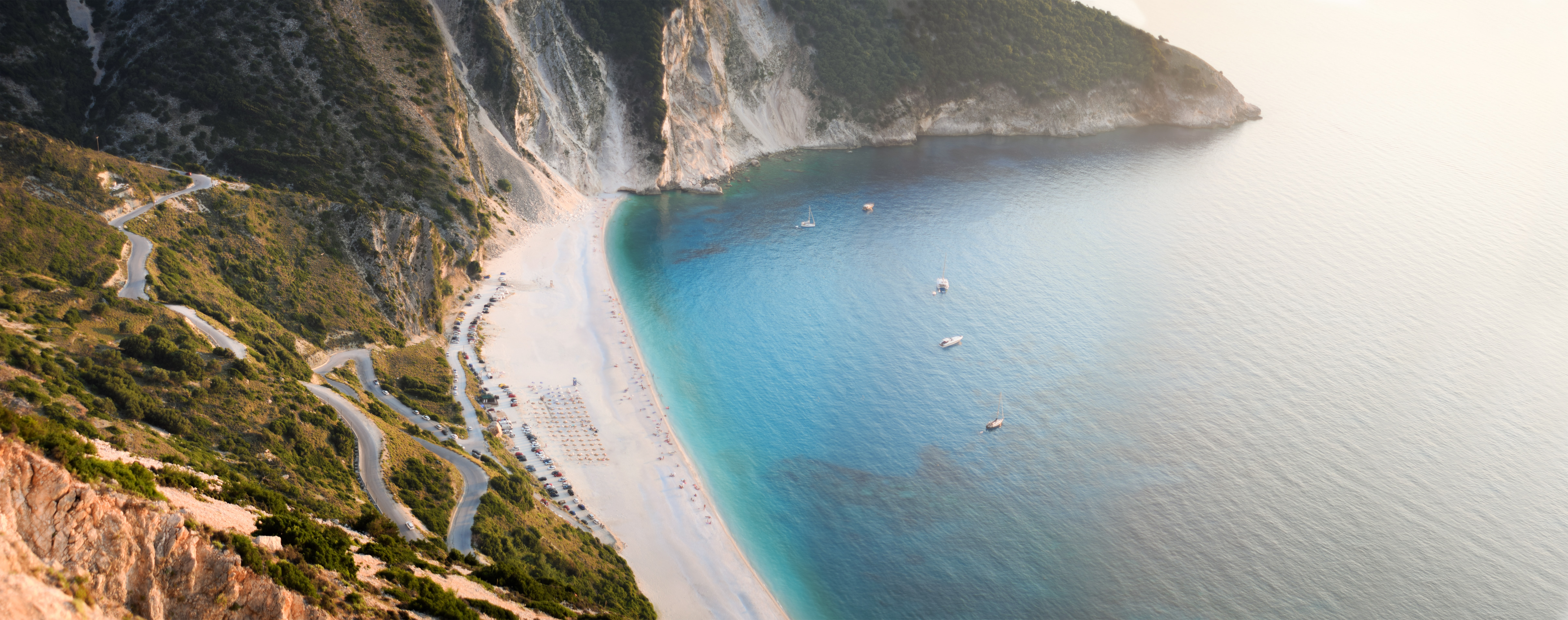 kefalonia-unsplash.jpg kefalonia-unsplash.jpg
