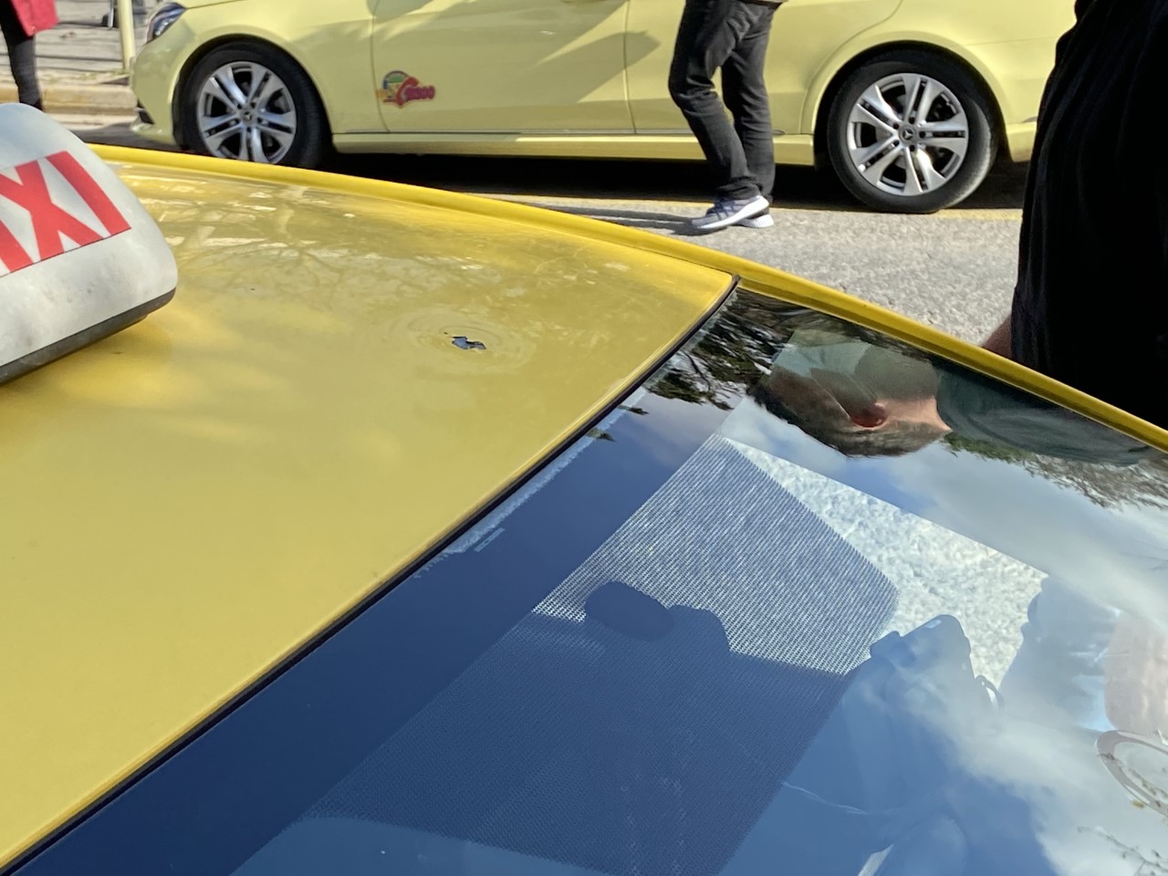 taxi_menidi.jpg Μενίδι, ταξί