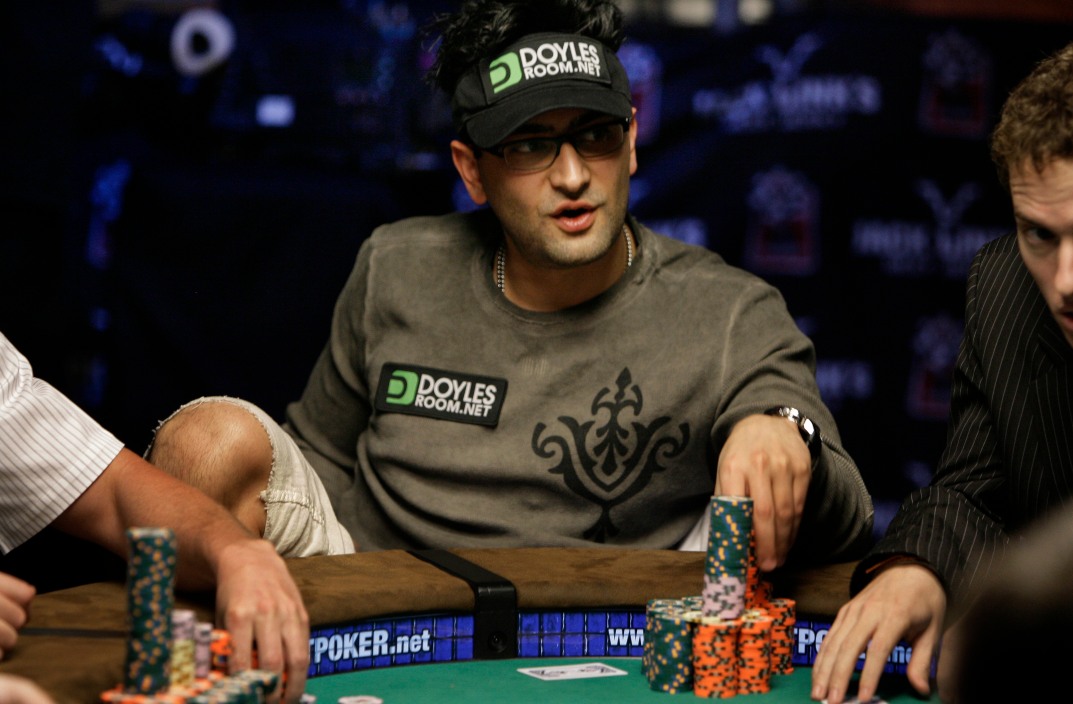 antonio_esfandiari.jpg Antonio Esfandiari
