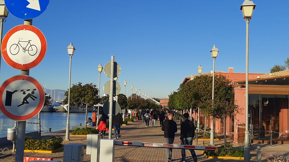 paralia.jpg paralia.jpg