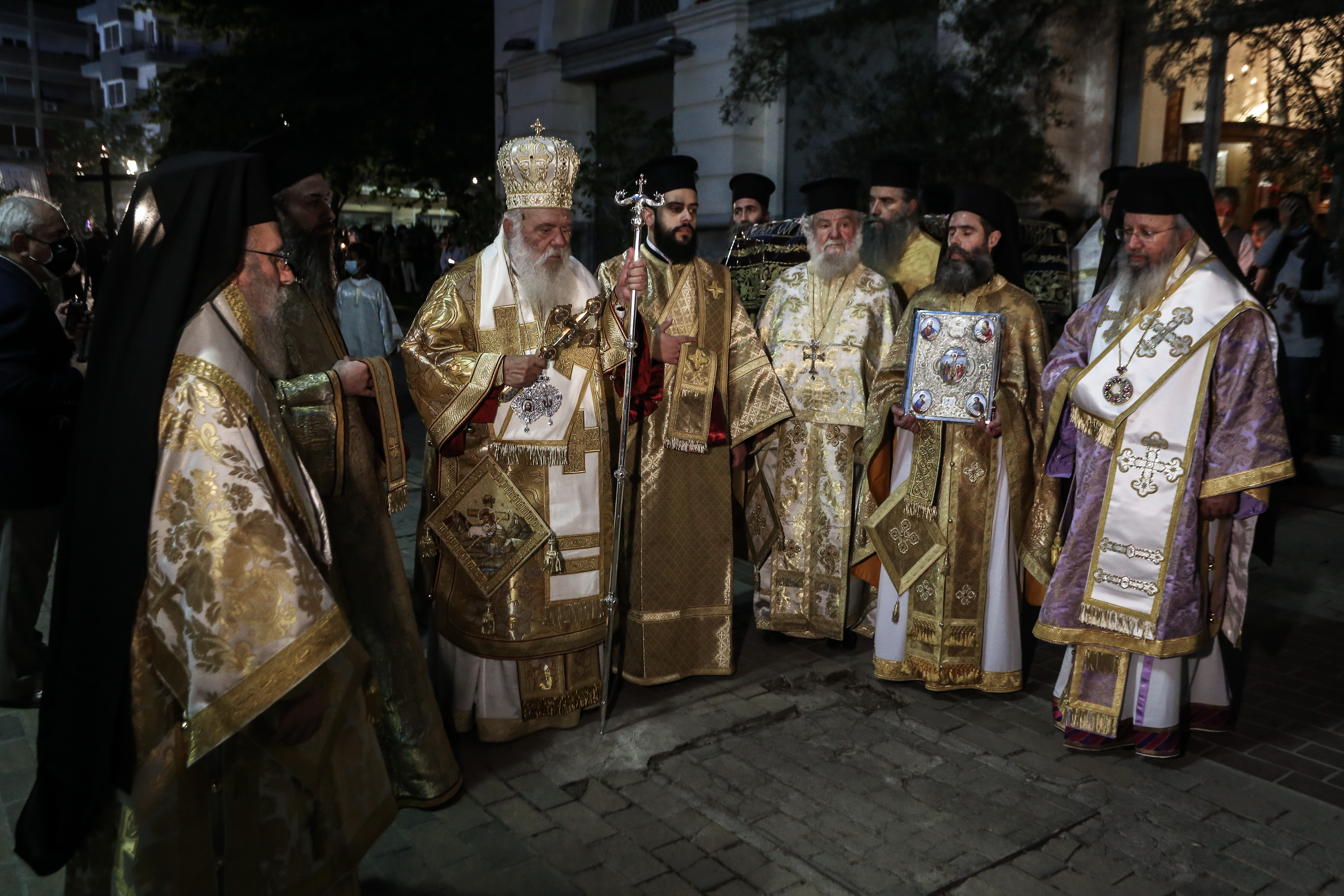 5294401.jpg Επιταφιος
