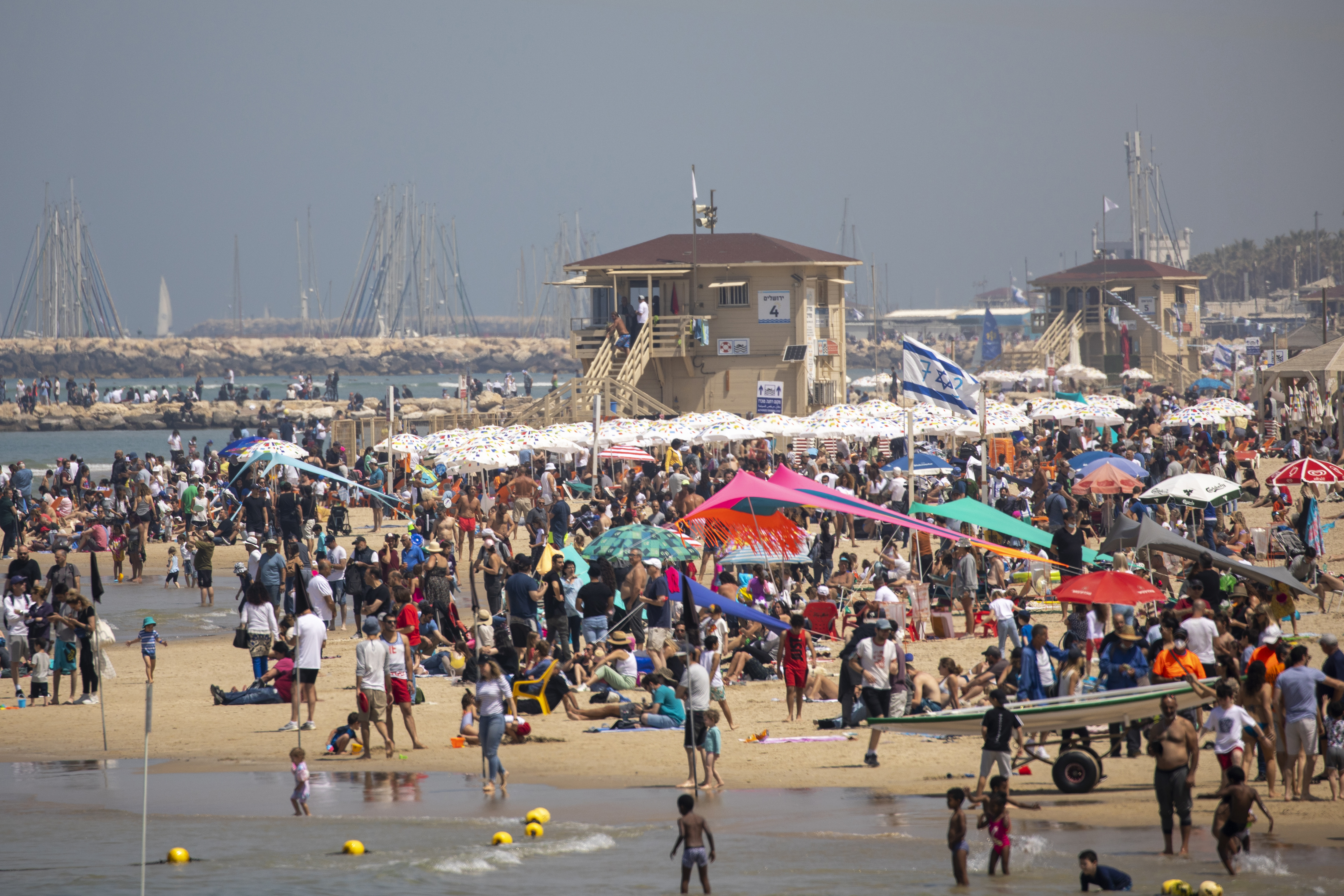 israil-paralia.jpg israil-paralia.jpg