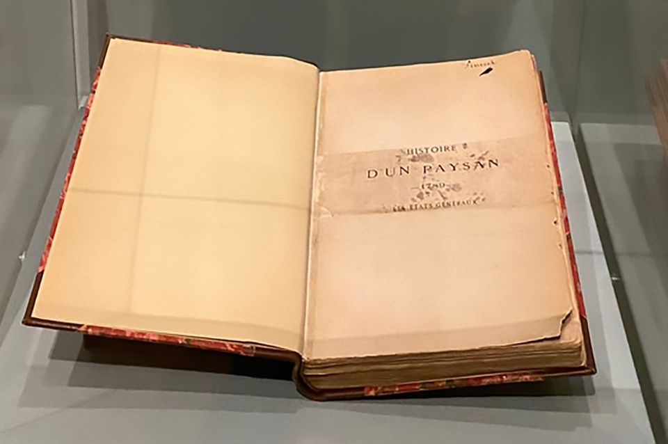 img_6181_book.jpg img_6181_book.jpg