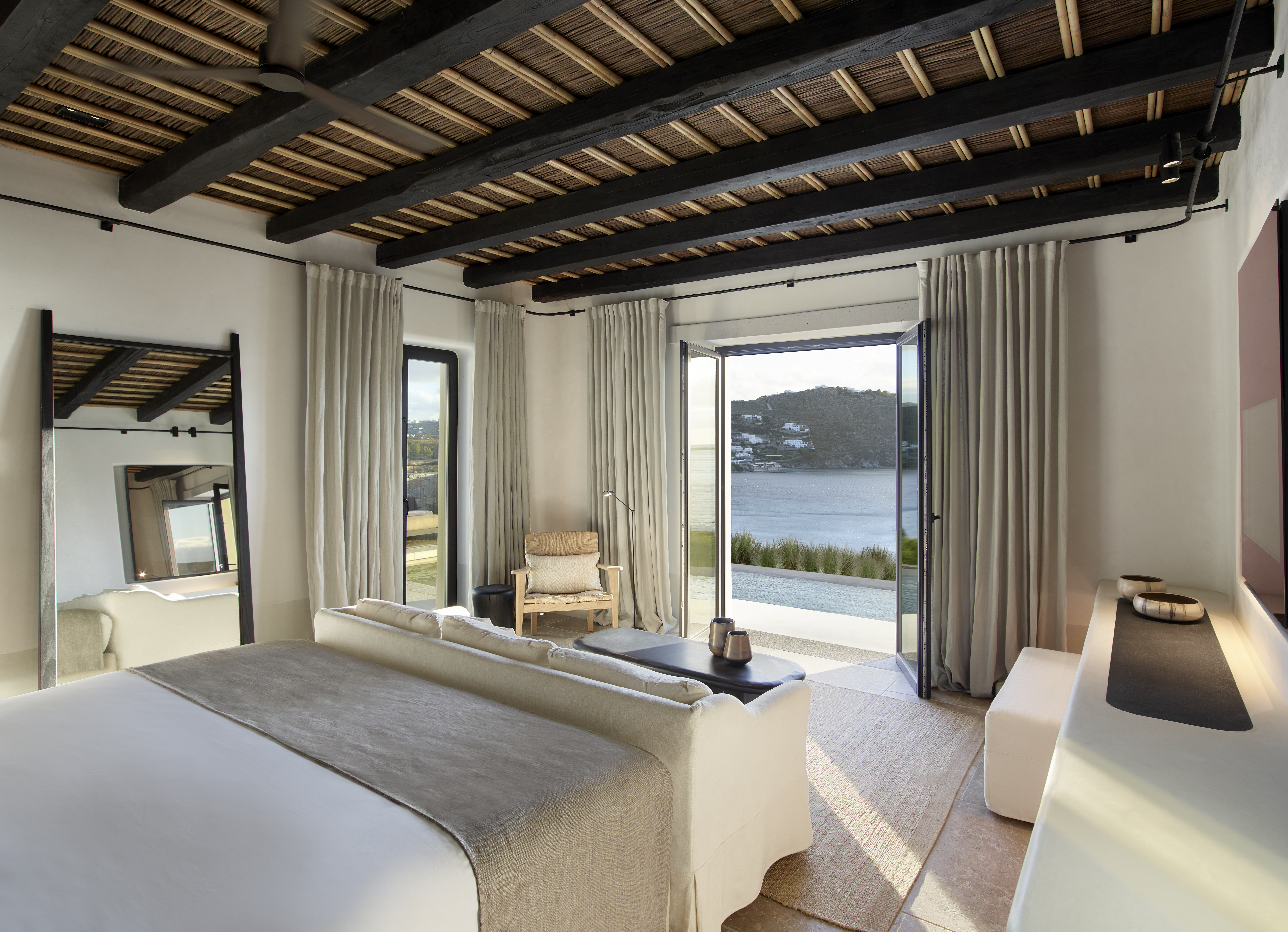 kalesma_suite_-_bed_afternoon.jpg kalesma_suite_-_bed_afternoon.jpg