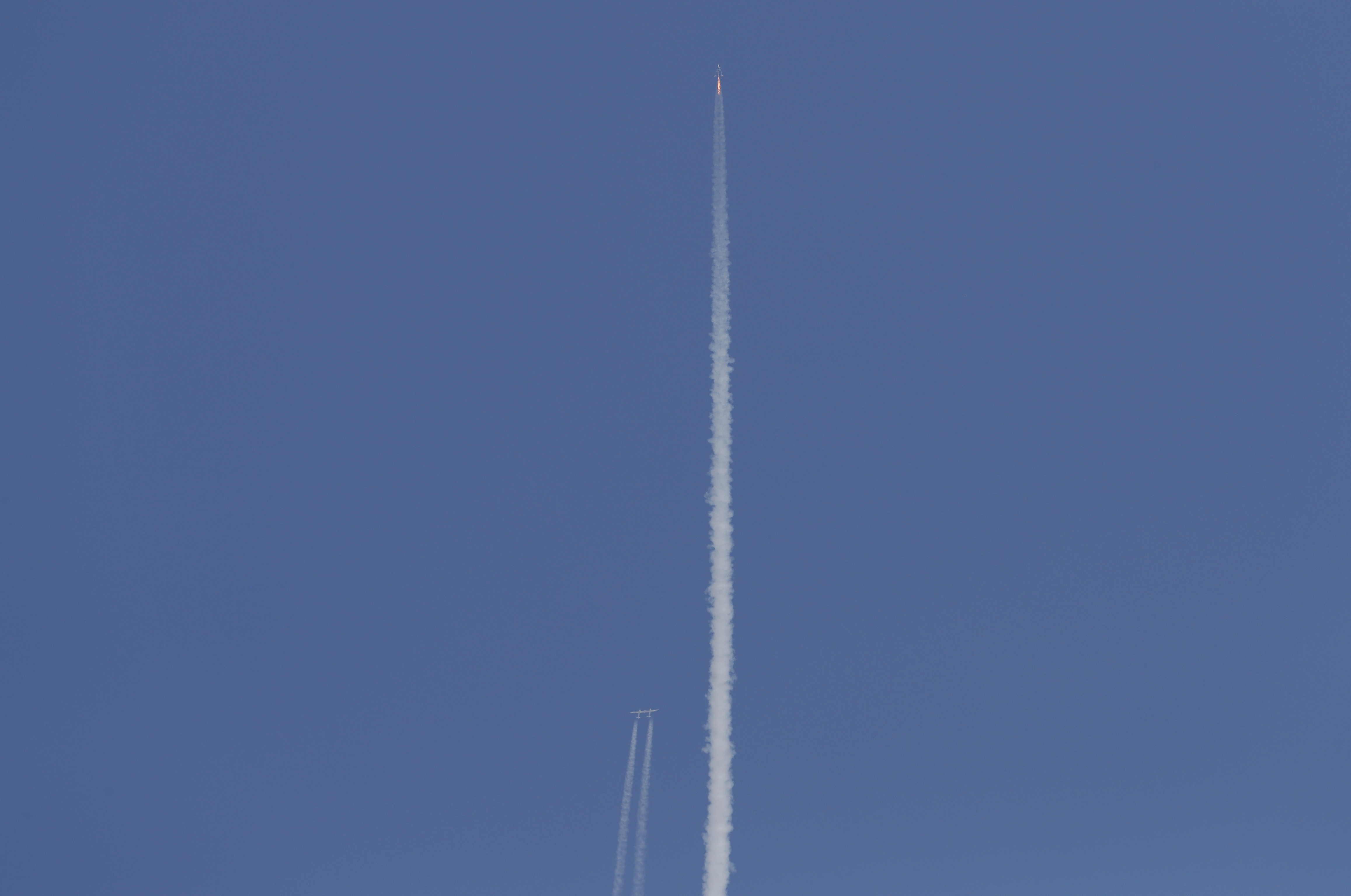 ap21192562840195.jpg ap21192562840195.jpg