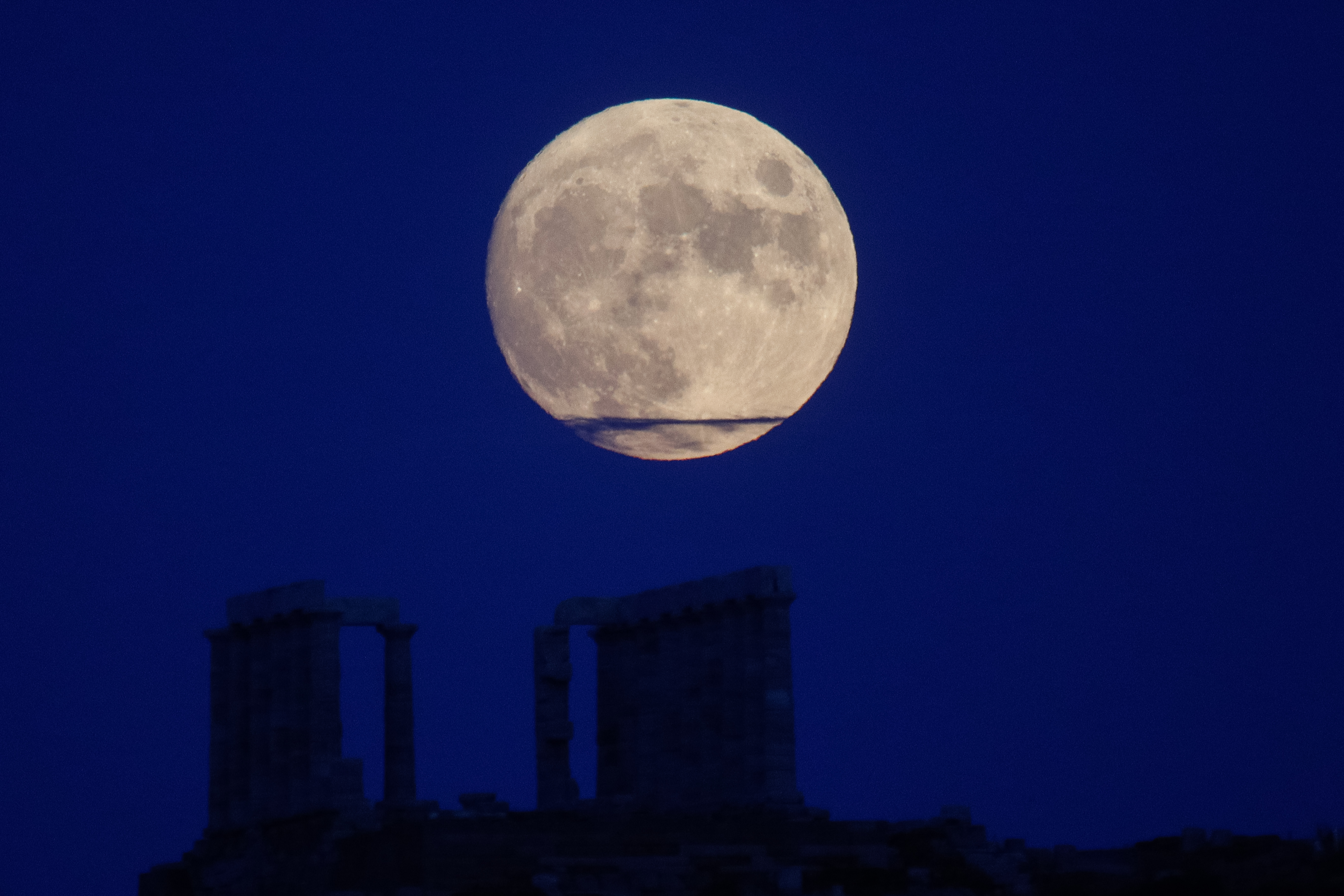 panselinos-aygoystoy-4.jpg Πανσέληνος Αυγούστου