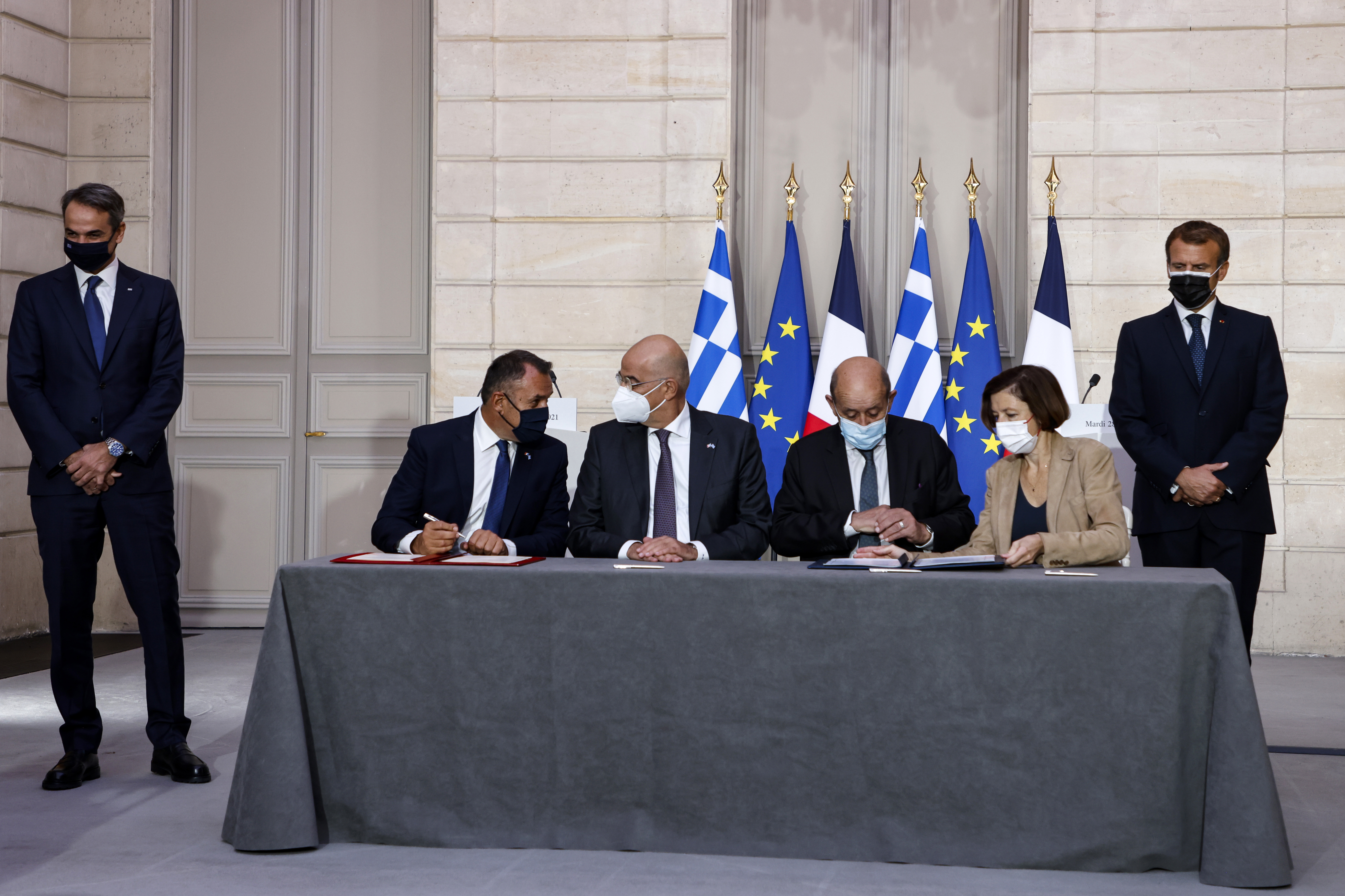ap21271289299116.jpg Μητσοτάκης - Μακρόν - Ελληνογαλλική Αμυντική Συμφωνία
