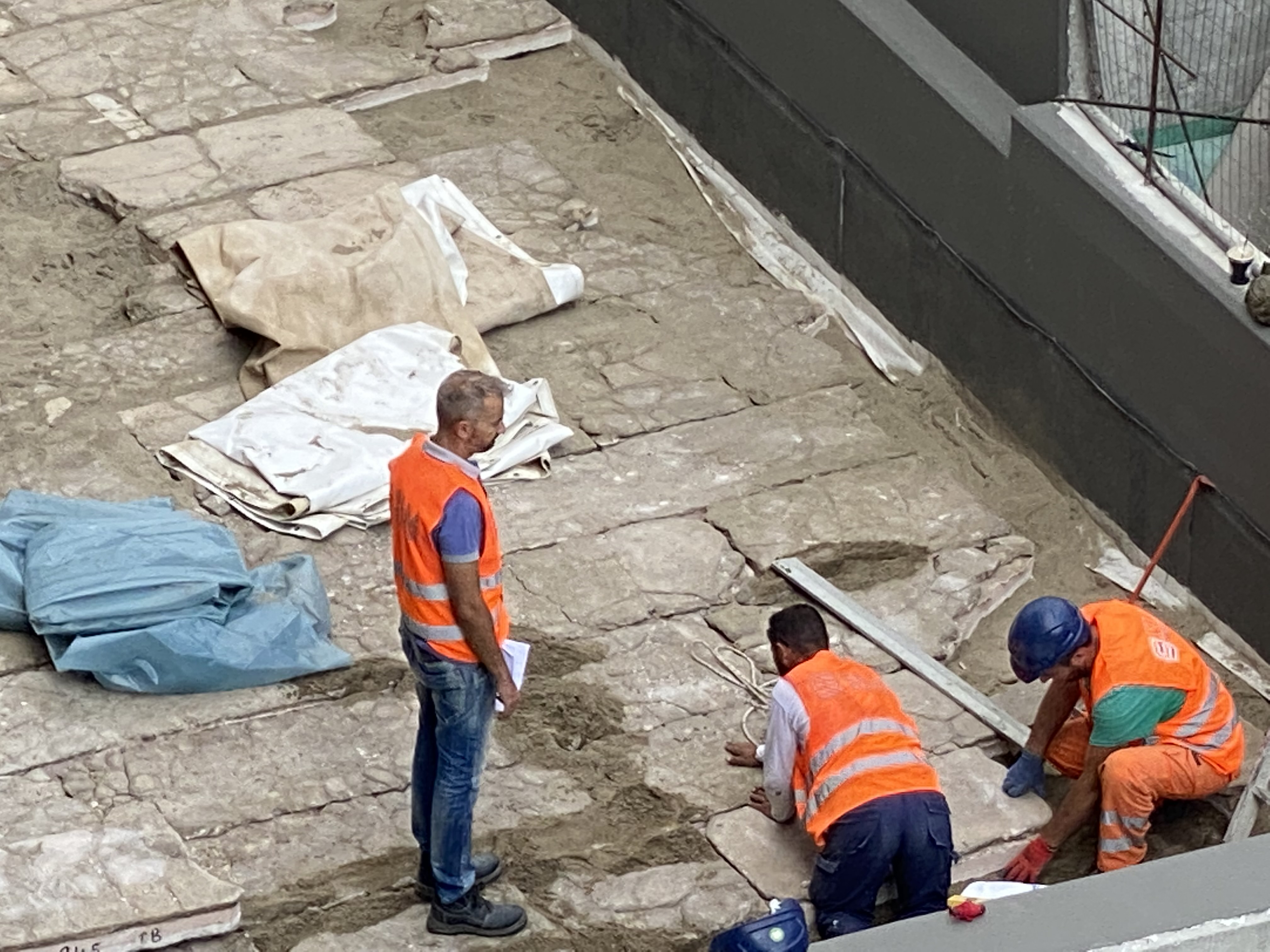 image_50406401.jpg Η πρώτη απόσπαση του μετρό στη Θεσσαλονίκη