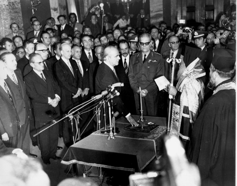 metapoliteysi-karamanlis.jpg metapoliteysi-karamanlis.jpg