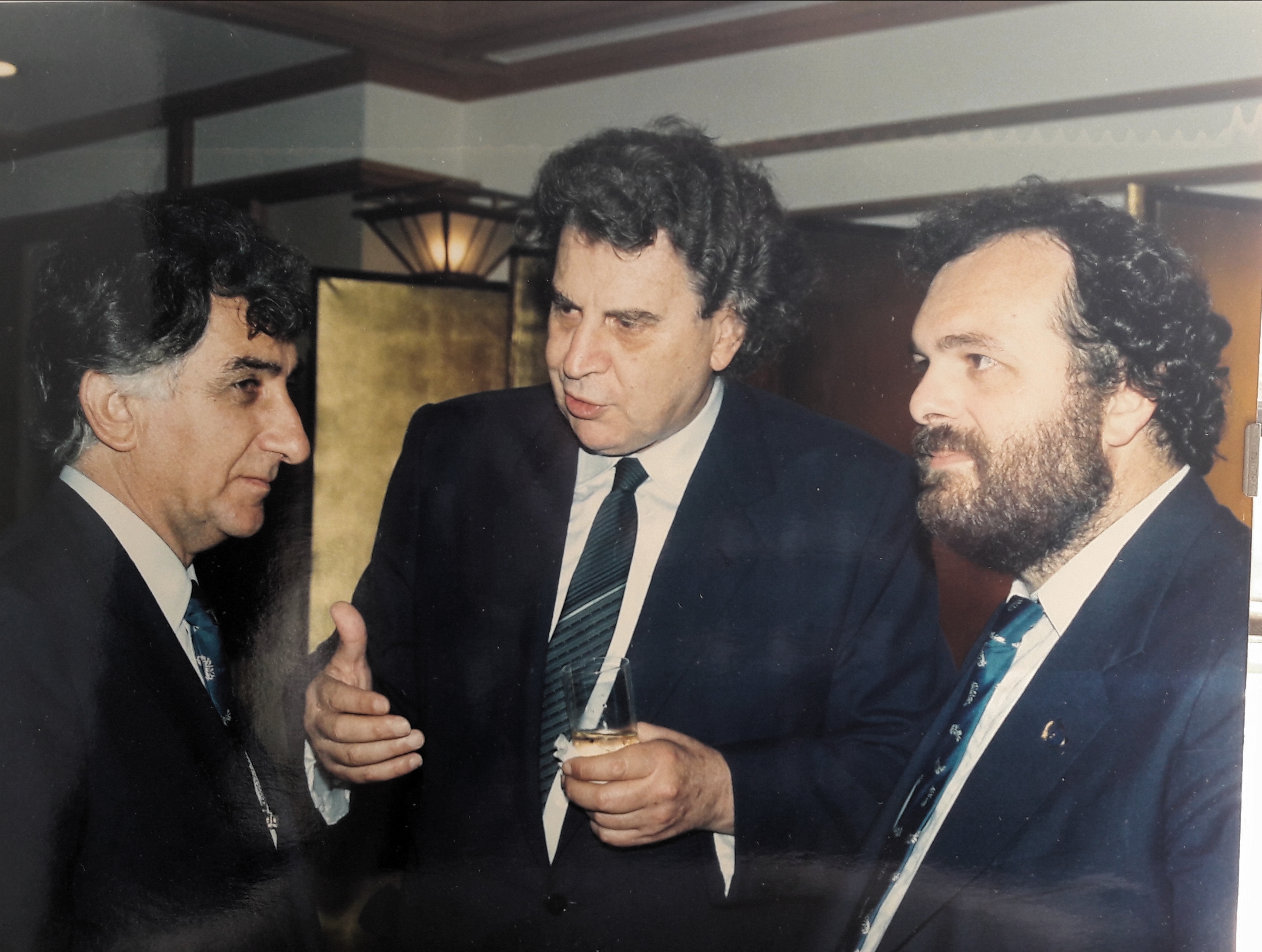 mikis.lendakis.tokyo1990.jpg mikis.lendakis.tokyo1990.jpg