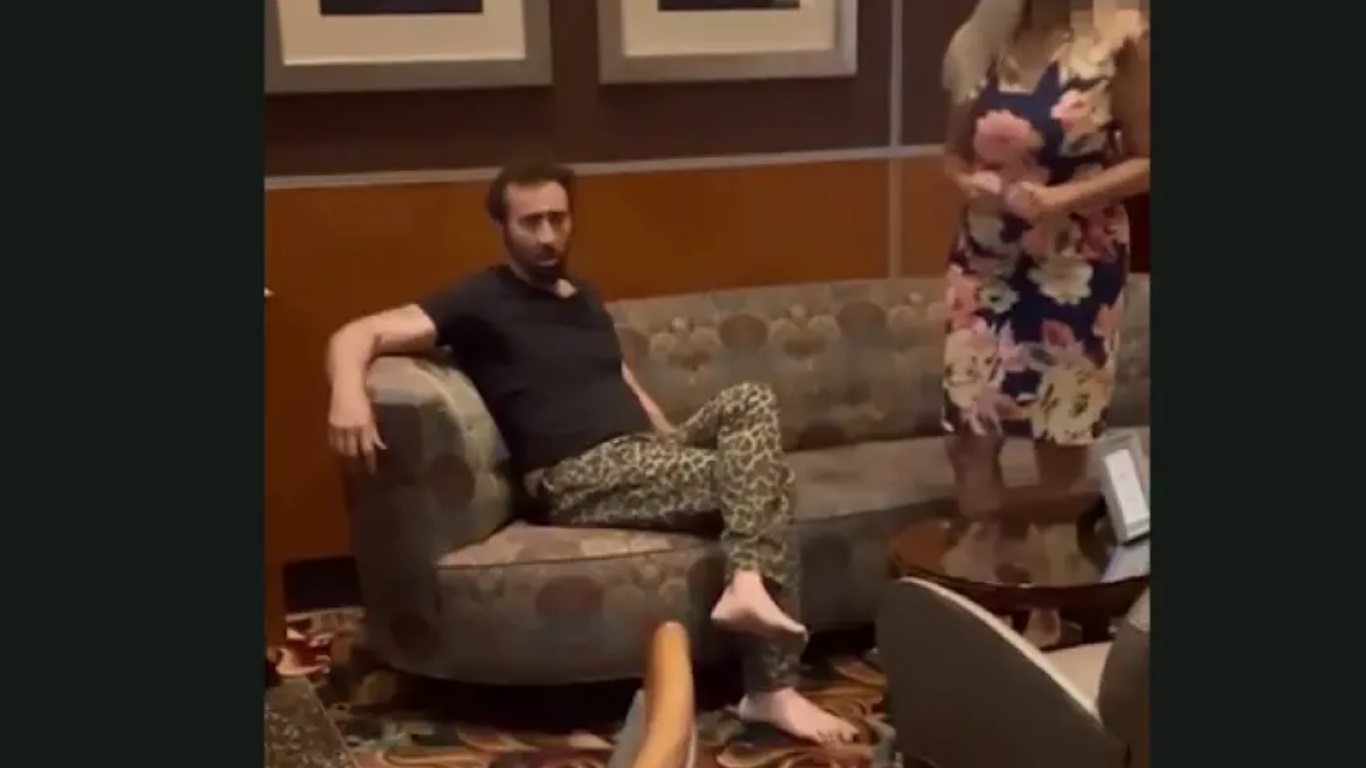 nicolas_cage2.jpg nicolas_cage2.jpg
