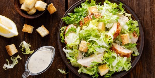 salata_kaisara.jpg salata_kaisara.jpg