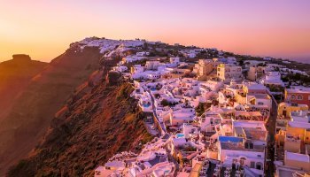 Πτώση στις πληρότητες των ξενοδοχείων