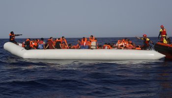Ναυάγιο με μετανάστες στην Τυνησία