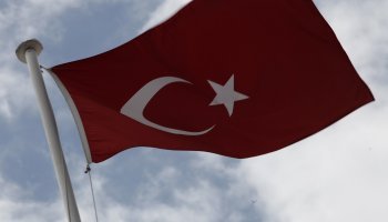 τουρκική σημαία