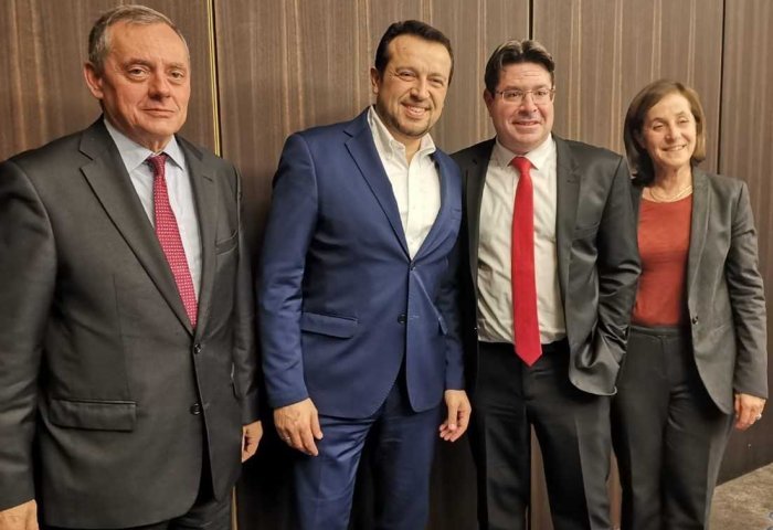 pappas1.jpg pappas1.jpg