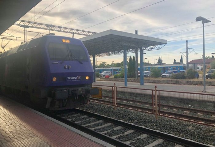 treno-larissa-6.jpg treno-larissa-6.jpg